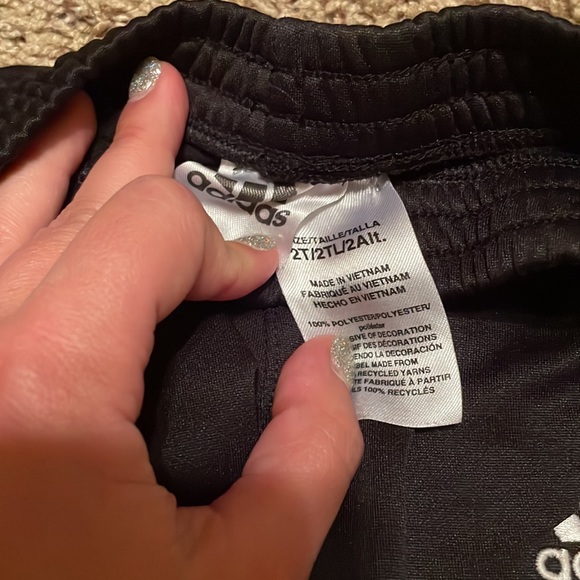 Toddler Adidas pants - Picture 4 of 4